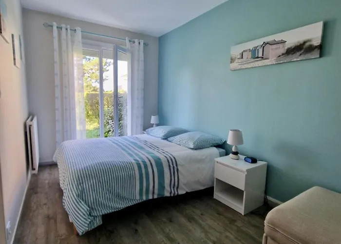 Rez-De-Jardin Bord De Mer